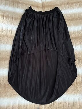 Forever 21 Black High-Low Pleated Women's Formal Skirt Size Small Goth